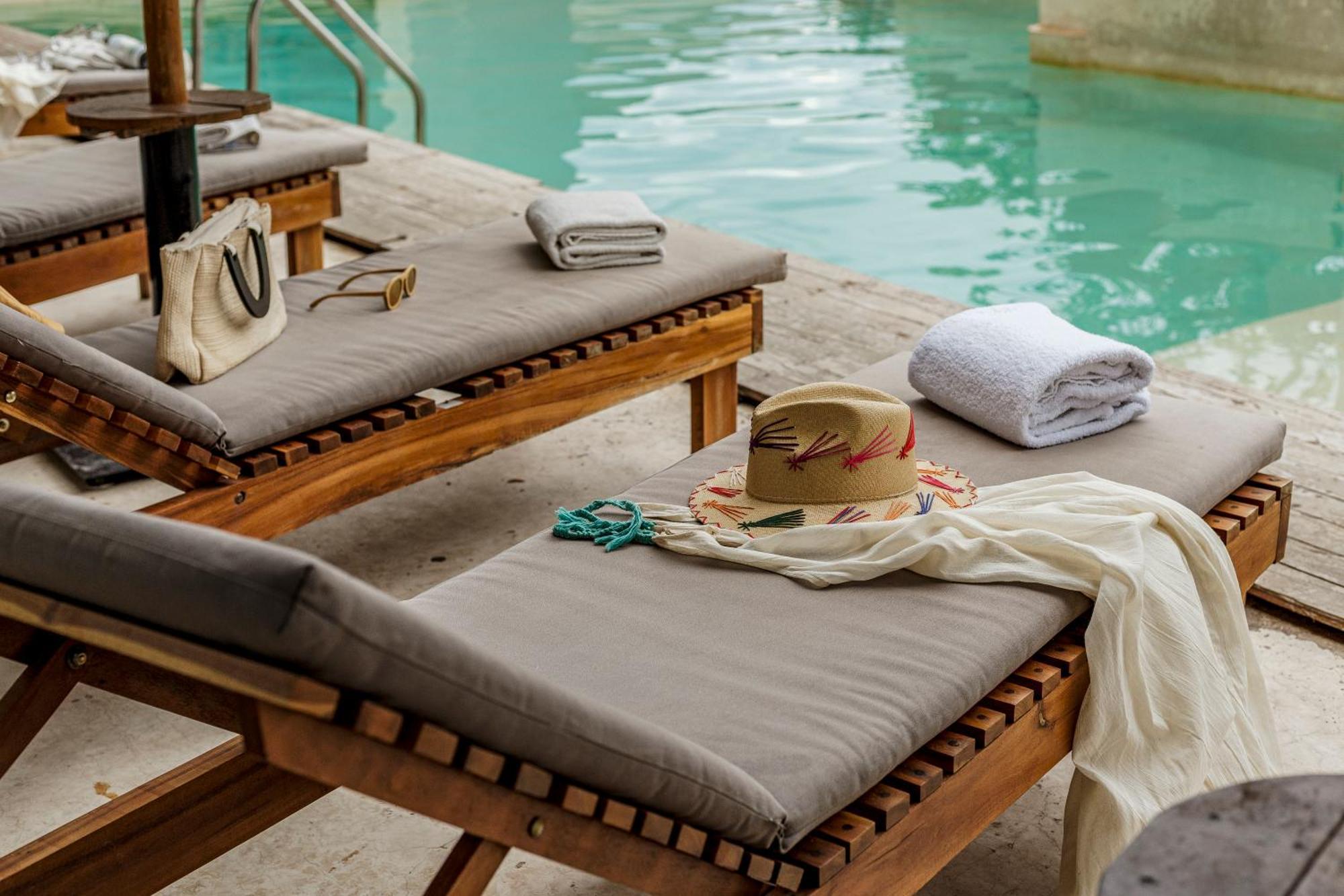 Caribbean Paradise Hotel & Spa - 5Th Avenue 신데 델 카르멘 외부 사진