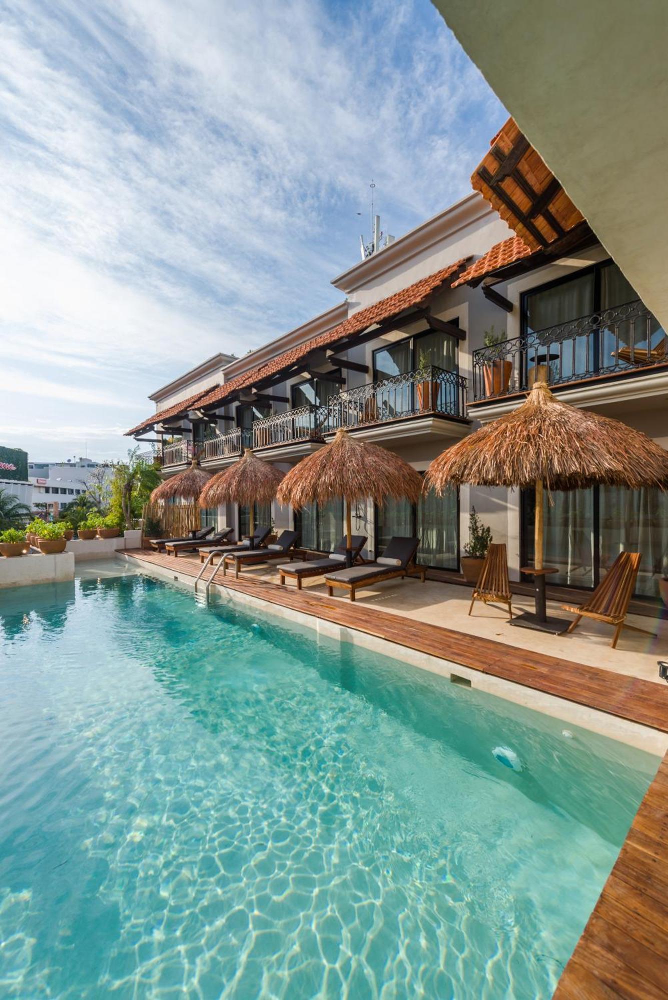 Caribbean Paradise Hotel & Spa - 5Th Avenue 신데 델 카르멘 외부 사진